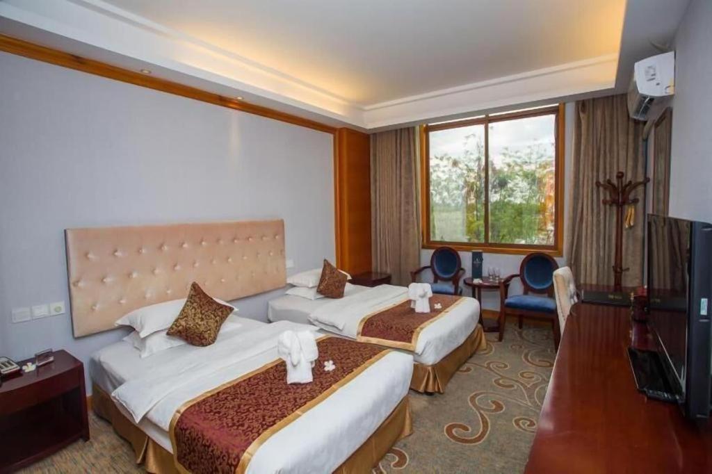 Dork Jumpa Hotel Вьентьян Экстерьер фото