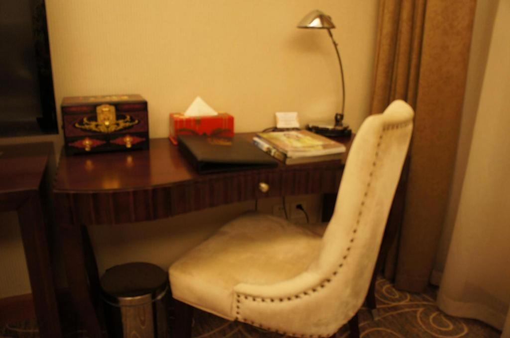 Dork Jumpa Hotel Вьентьян Экстерьер фото