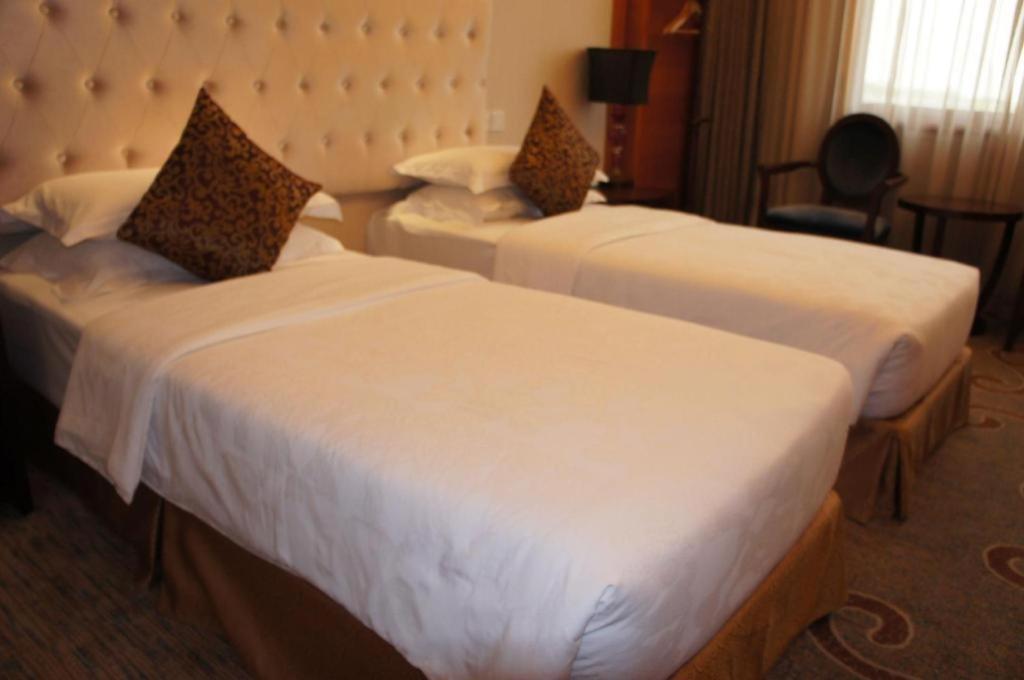 Dork Jumpa Hotel Вьентьян Экстерьер фото