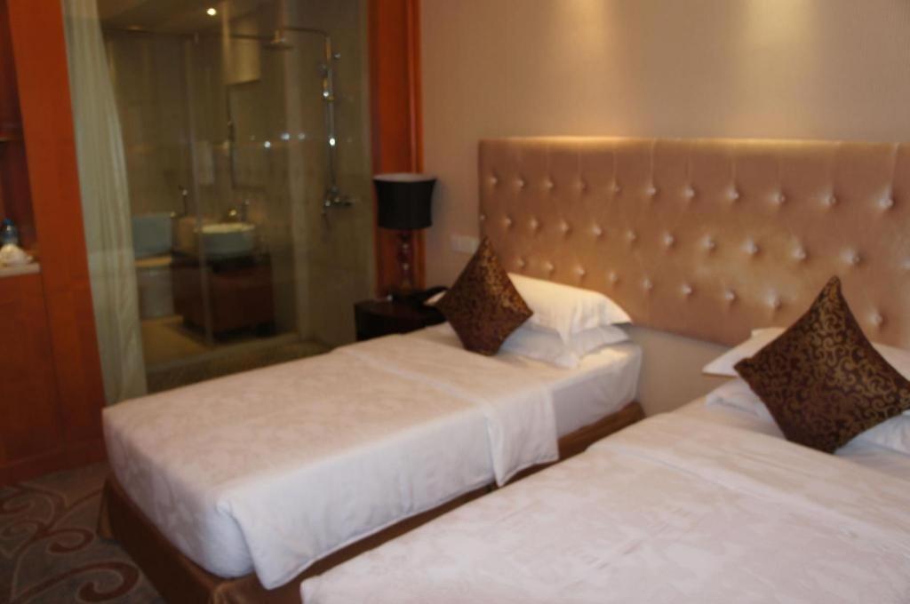 Dork Jumpa Hotel Вьентьян Экстерьер фото